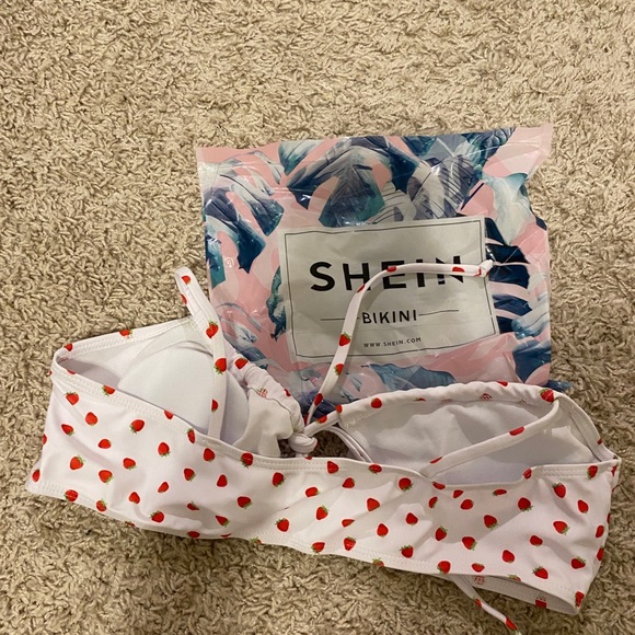 SHEIN bikini top - Picture 2 of 2